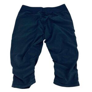 Kirkland Women's Navy Active Capri / Various Sizes